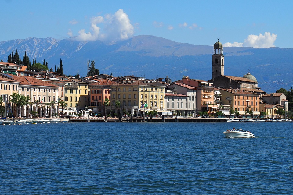 lake-garda-7443629_960_720
